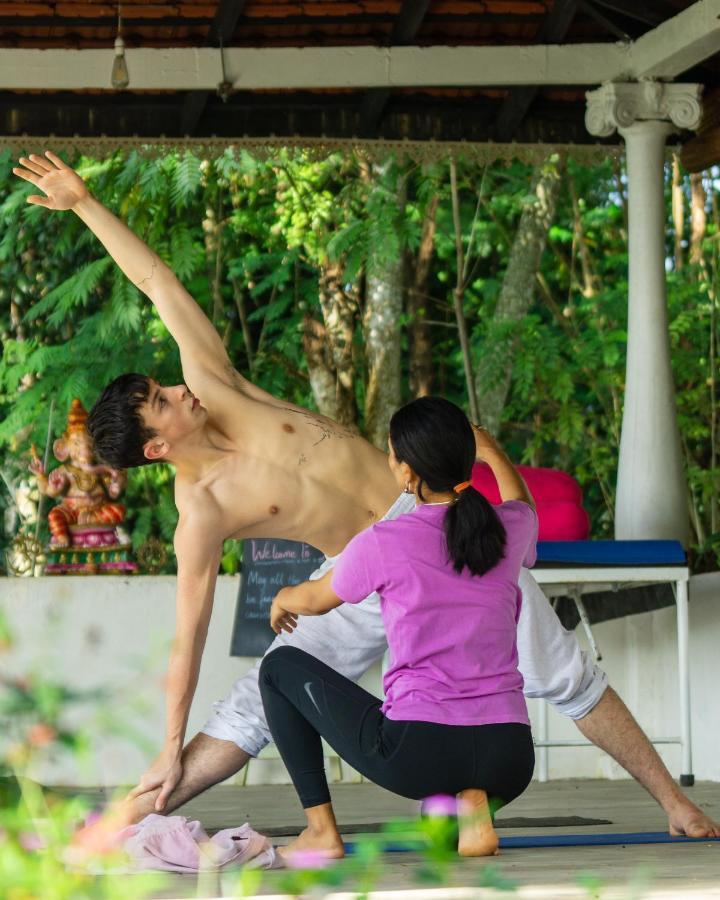 Welikande Yoga Retreats 호텔 디가나 외부 사진