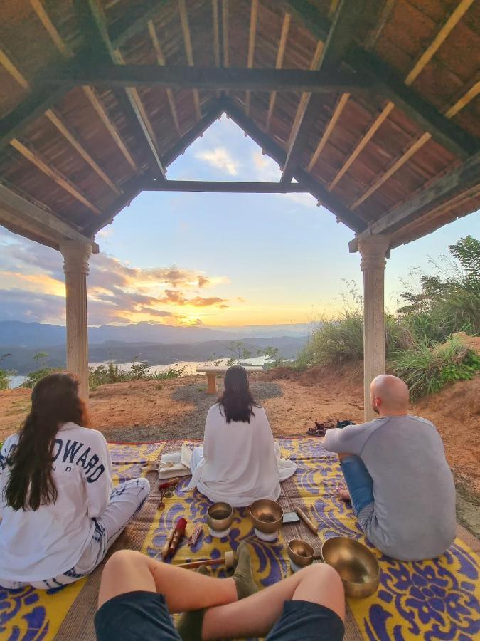 Welikande Yoga Retreats 호텔 디가나 외부 사진