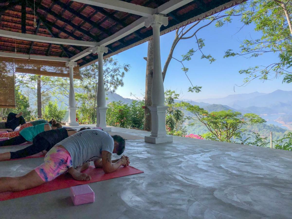 Welikande Yoga Retreats 호텔 디가나 외부 사진
